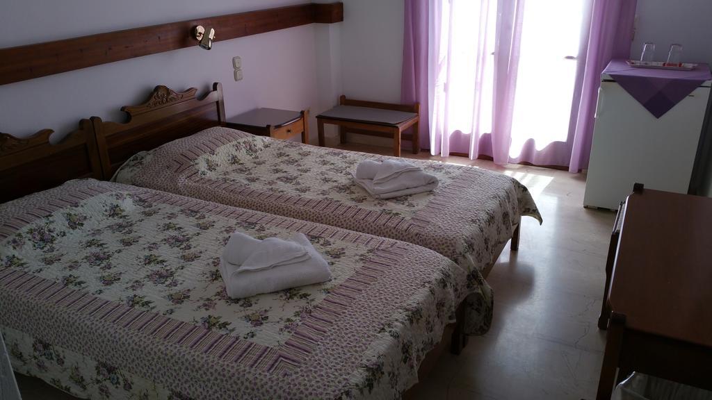 Hotel Ocean View Kamári Habitación foto